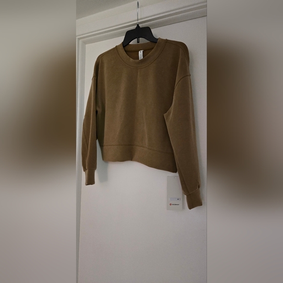 Lululemon Perfectly Oversized Cropped Crew - Picture 2 of 6